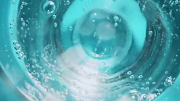 Air Bubbles Glass Mineral Water — ストック動画
