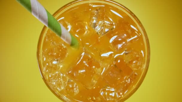 Färsk Apelsinjuice Lemonad Eller Häcksvans — Stockvideo