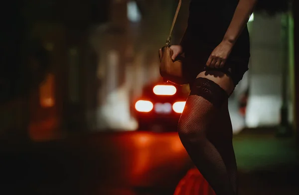 Prostituierte Wartet Nachts Auf Den Freier — Stockfoto
