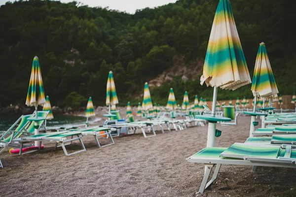 Sun Loungers Umbrellas Private Beach — Stock Photo, Image