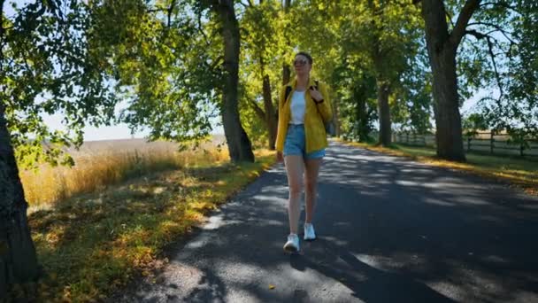 Woman Tourist Backpack Walking Countryside — 비디오