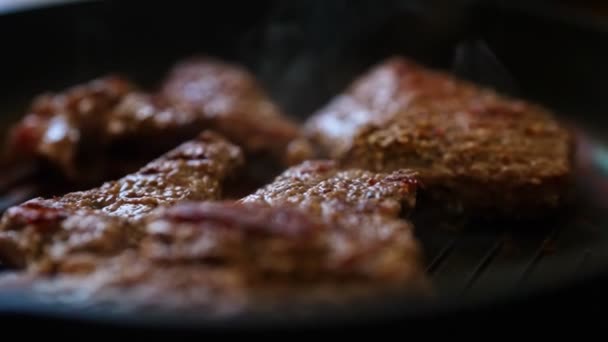 Köttbiff Med Peppar Stekt Stekpanna — Stockvideo