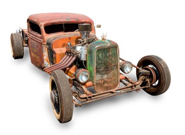 Özelleştirilmiş klasik hotrod beyaz arkaplanda izole edildi.