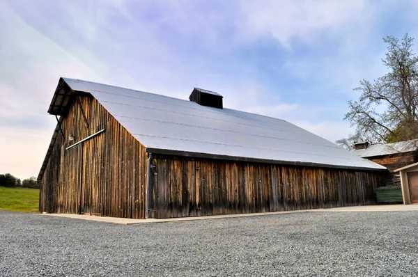 Wooden warehouse — Stock Photo, Image