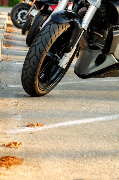 Estacionamento de moto — Fotografia de Stock