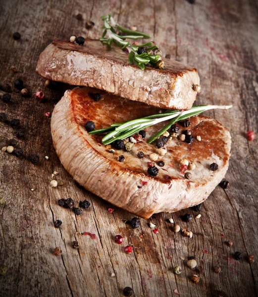 Steaks — Stock Photo, Image