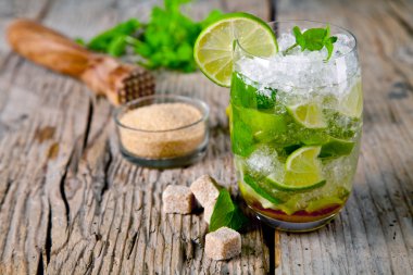 Mojito içmek
