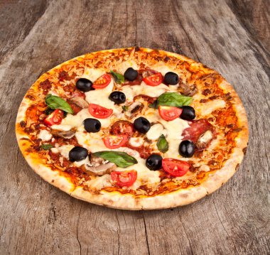 İtalyan pizzası.