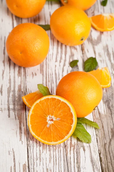 Fresh oranges — Stock Photo, Image