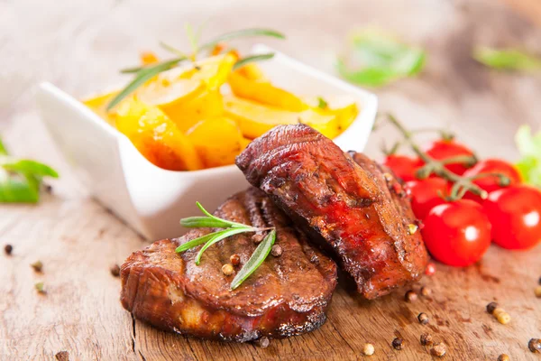 Beef steaks — Stock Photo, Image