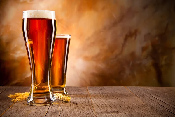 Gläser Bier — Stockfoto