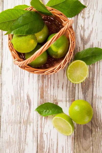 Taze limes — Stok fotoğraf