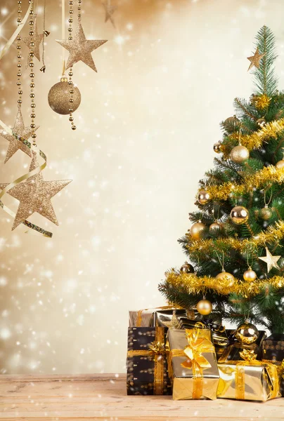 Christmas tree — Stock Photo, Image