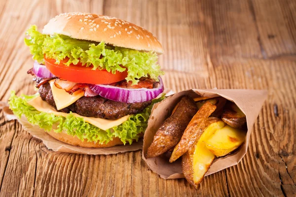 Fresh hamburger — Stock Photo, Image