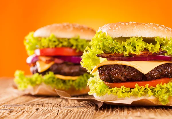 Fresh hamburgers — Stock Photo, Image