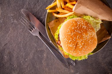 taze hamburger