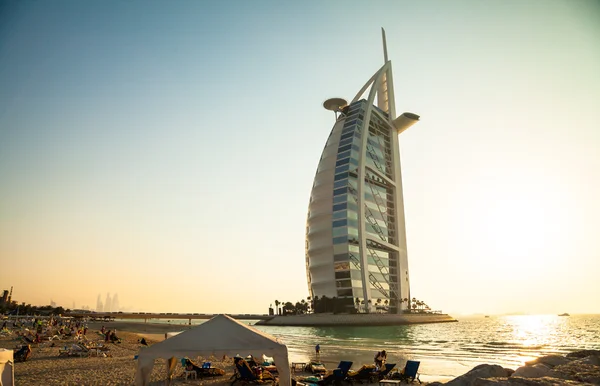 Burj al arab, zeven sterren hotel in dubai — Stockfoto