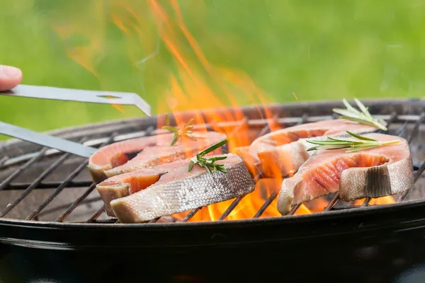 Fresh meal on grill — Stock Photo, Image