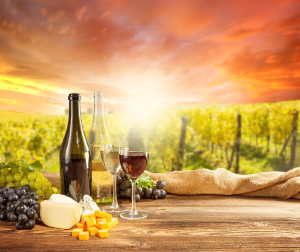 Красное и белое вино
