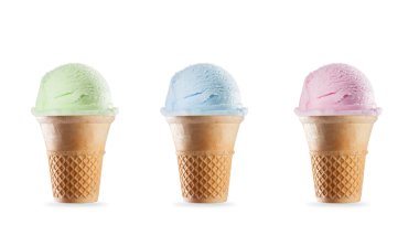 Dondurma beyaz arkaplanda