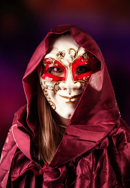 Žena s maskou — Stock fotografie
