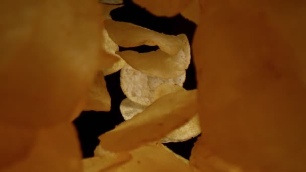 Σούπερ Αργή Κίνηση Των Ιπτάμενων Τηγανητές Πατάτες Τσιπ Ευρύ Μακρο — Αρχείο Βίντεο