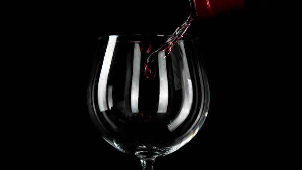 Super Slow Motion Pouring Red Wine Camera Motion Filmed High — Stock Video