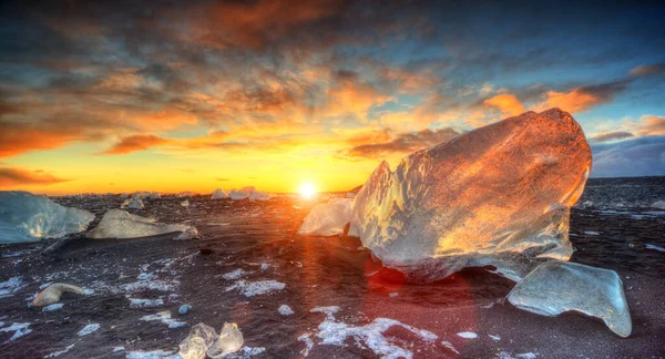 Hermosa Puesta Sol Sobre Famosa Playa Diamond Islandia Esta Playa — Foto de Stock