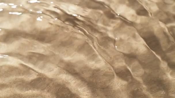 Movimento Super Lento Ondas Água Com Textura Areia Filmado Câmera — Vídeo de Stock