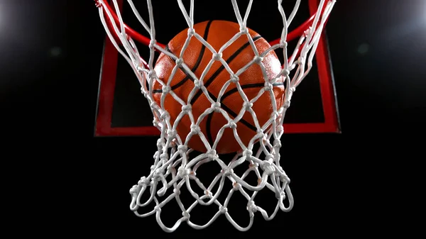 Basketbol siyah sırt çantasıyla sepetten geçiyor. Detaylı atış..