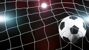 Süper yavaş çekimde futbol topu kaleye doğru uçuyor. Yüksek hızlı sinema kamerasıyla çekildi, 1000fps. Hız rampası etkisi.