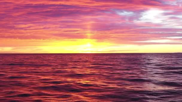 Aerial Panoramic Footage Ocean Waves Sunset Beautiful Sunset Landscape Horizon — Video