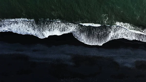 Чорний Пляж Піском Ісландії Вид Висоти Вигляд Зверху Дивовижна Природа — стокове фото