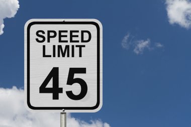 hız sınırı 45 işareti