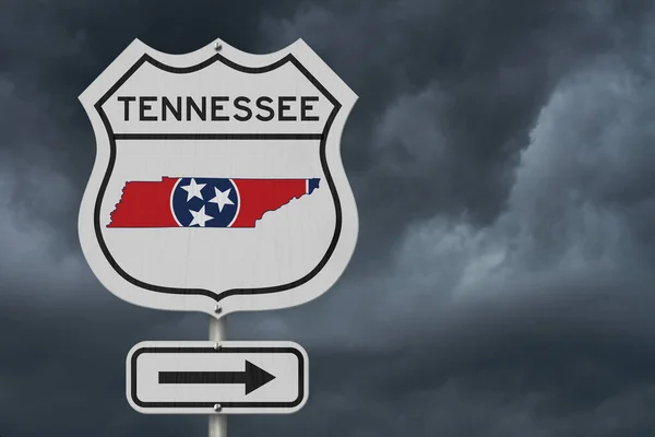 Tennessee Map State Flag Usa Highway Road Sign Stormy Sky — Foto Stock