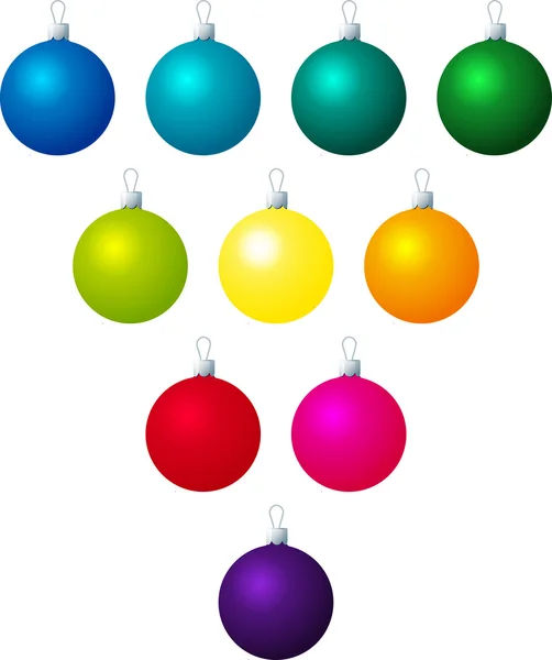 Différentes boules de Noël unis de couleur sur un fond blanc . — Photo