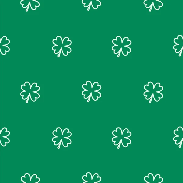 Shamrock leaf St. Patricks Day seamless pattern. Simple clover leaves on green background — Stock Vector