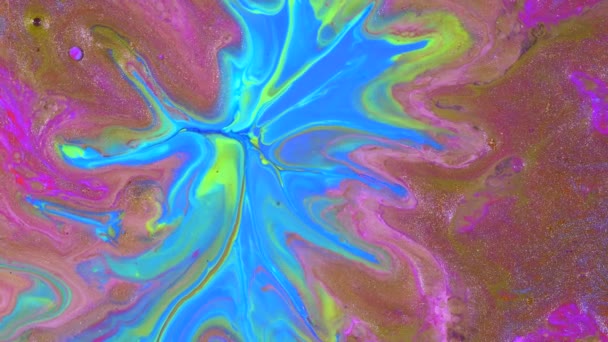 Fond abstrait des peintures liquides colorées qui coulent — Video