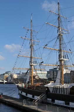 Dublin, İrlanda uzun gemi
