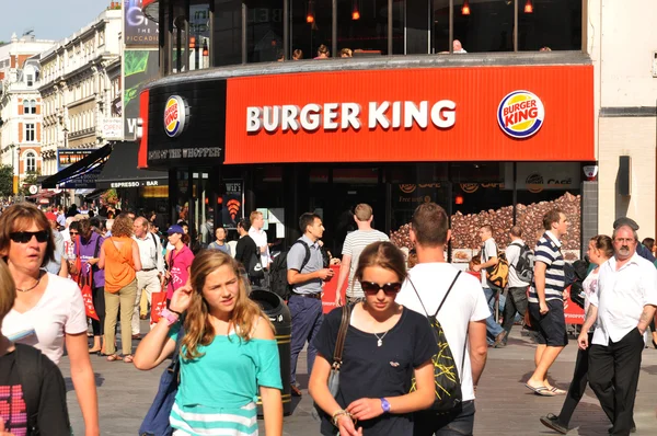 Rei do hambúrguer — Fotografia de Stock