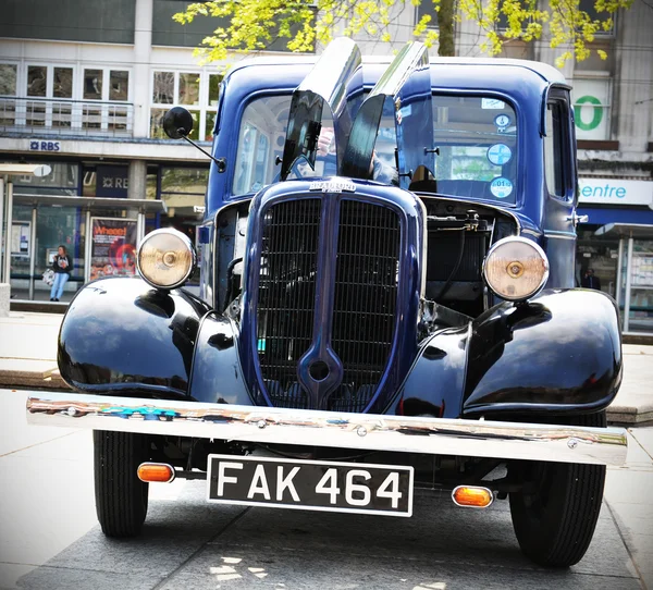 Jowett bradford eski model araba — Stok fotoğraf