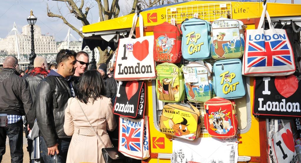Souvenirs shop near London's Eye in London