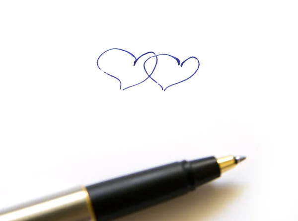 Kağıt üzerine çizilen Kalpler — Stok fotoğraf