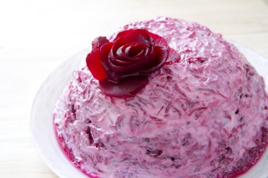 garnituur van bieten met vis