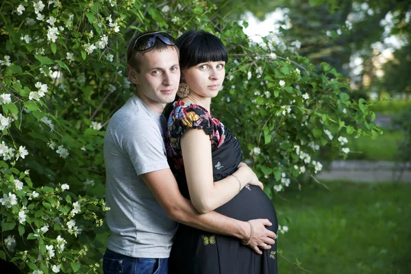 Expectant parents — Stock Photo, Image