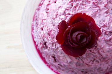 garnituur van bieten met vis