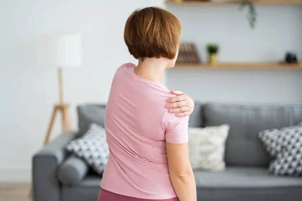 Woman Pain Shoulder Home Health Problems Concept — Stock Photo, Image