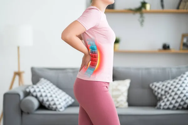 Hernia Lumbar Columna Intervertebral Mujer Con Dolor Espalda Hogar Enfermedad —  Fotos de Stock
