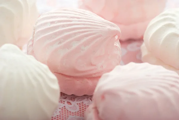 Marshmallow on the table — Stock Photo, Image