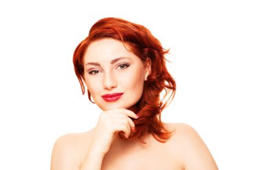 Kırmızı saçlı kız